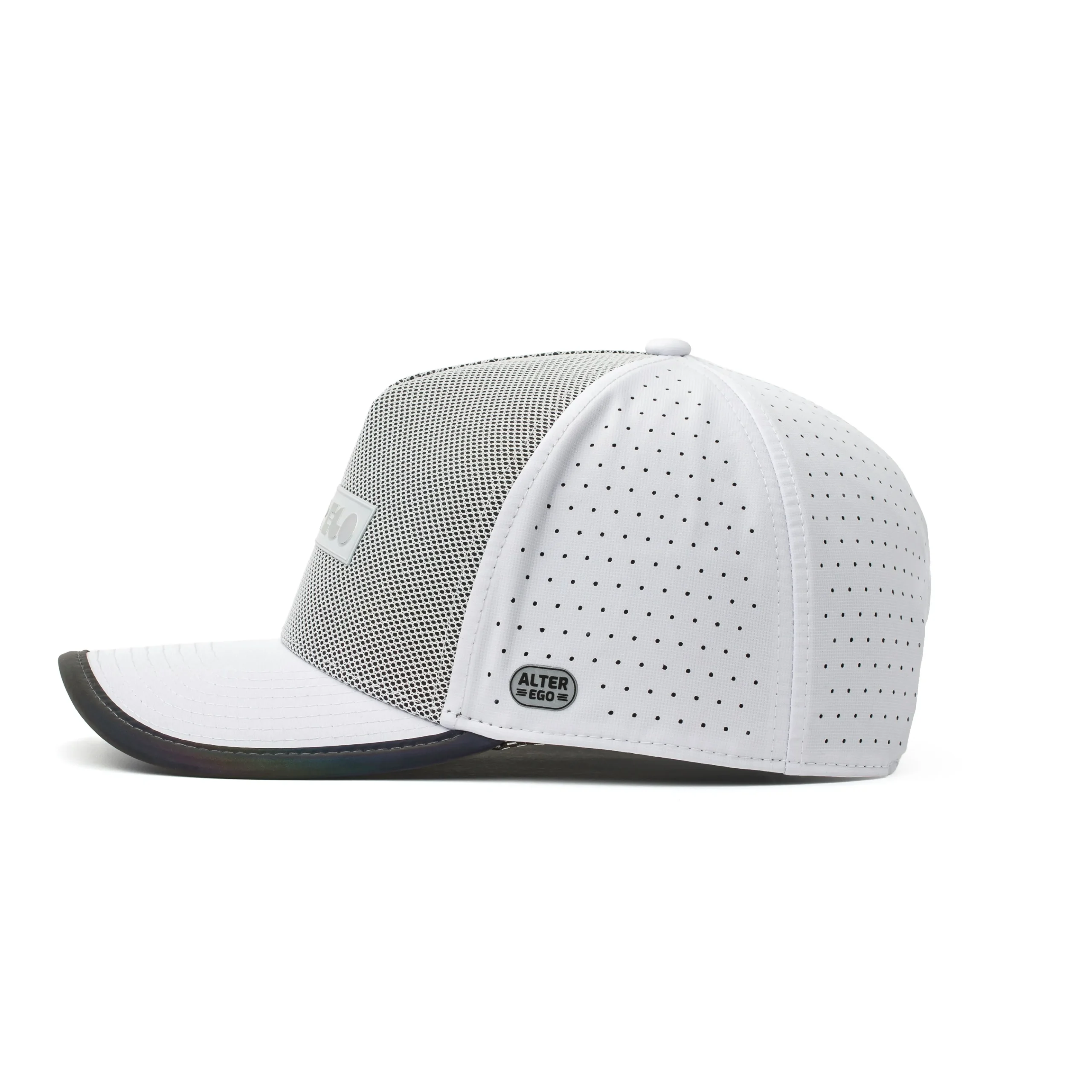 coaster-pro-splash-white-iride-DdZqMUGm-1.webp Coaster FitModern Look, Classic Vibe|Iridescent CollectionNow Available|UNTUCKit Coaster Pro Splash White Iridescent