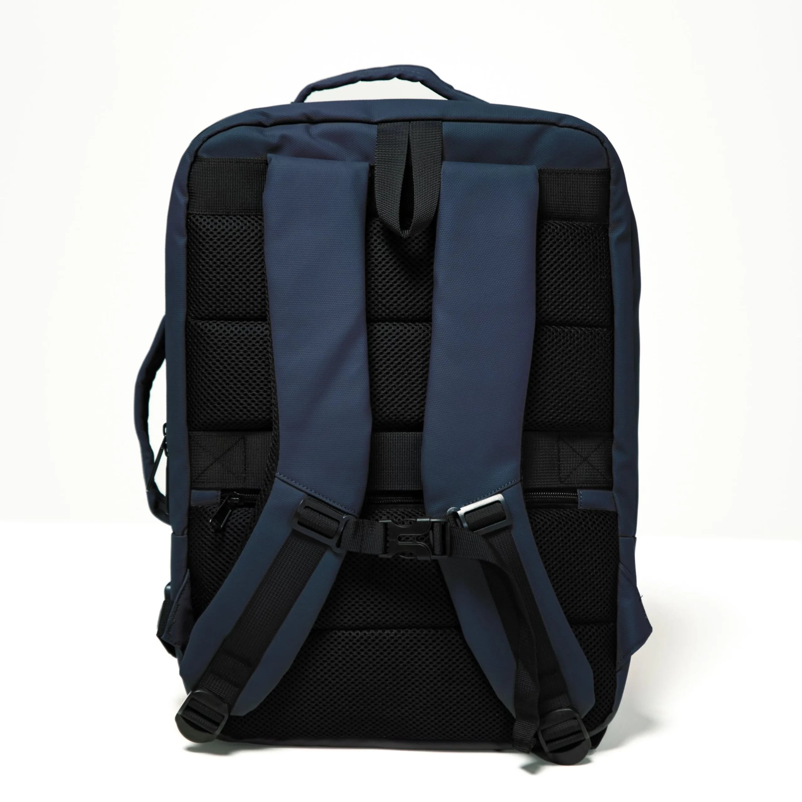 premium-sport-backpack-navy-zObClmJe-1.webp Bags / Cases|UNTUCKit Premium Sport Backpack Navy