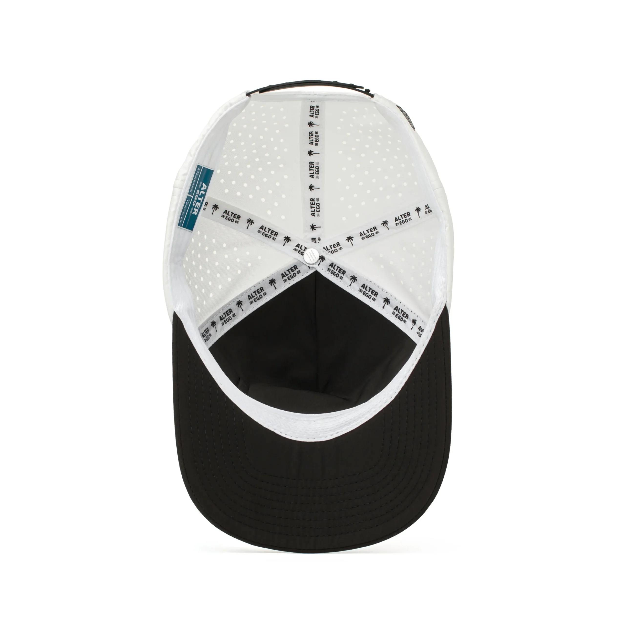 traveler-splash-black-amp-whit-WTKfgFcj-4.webp Traveler FitLaid-Back Style For Any Adventure|UNTUCKit Traveler Splash Black & White Signature